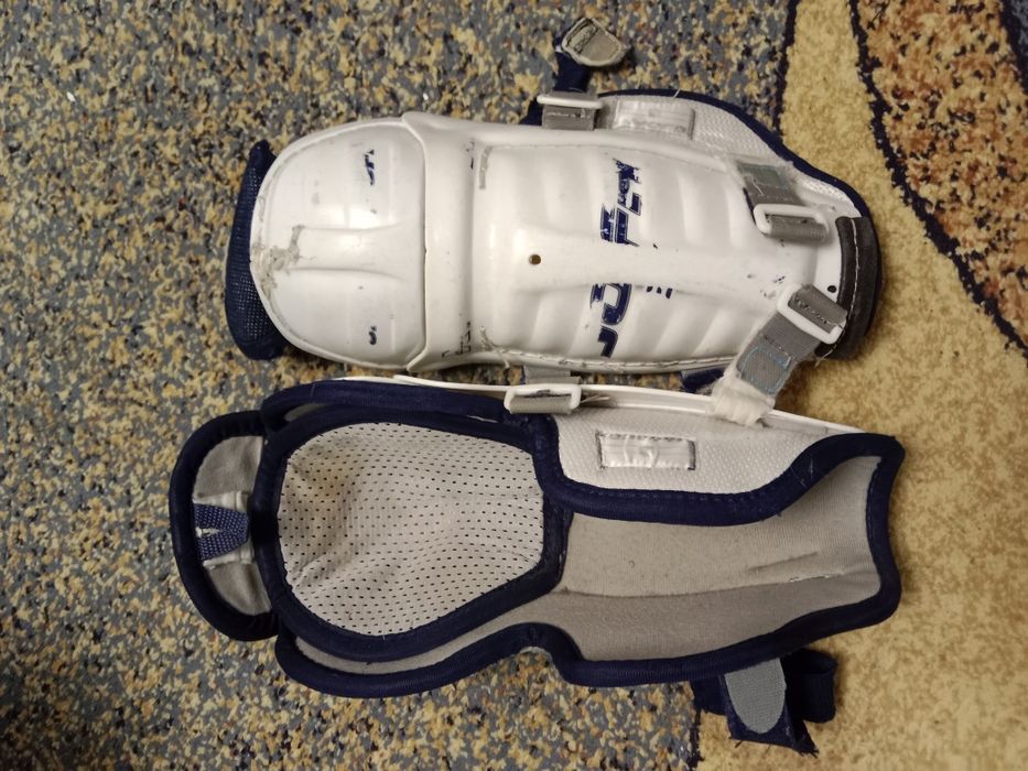 Щитки__хоккейные