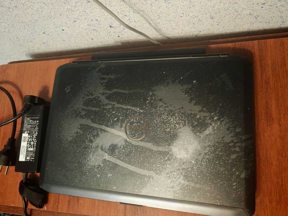 Ноутбук Dell отлично работает