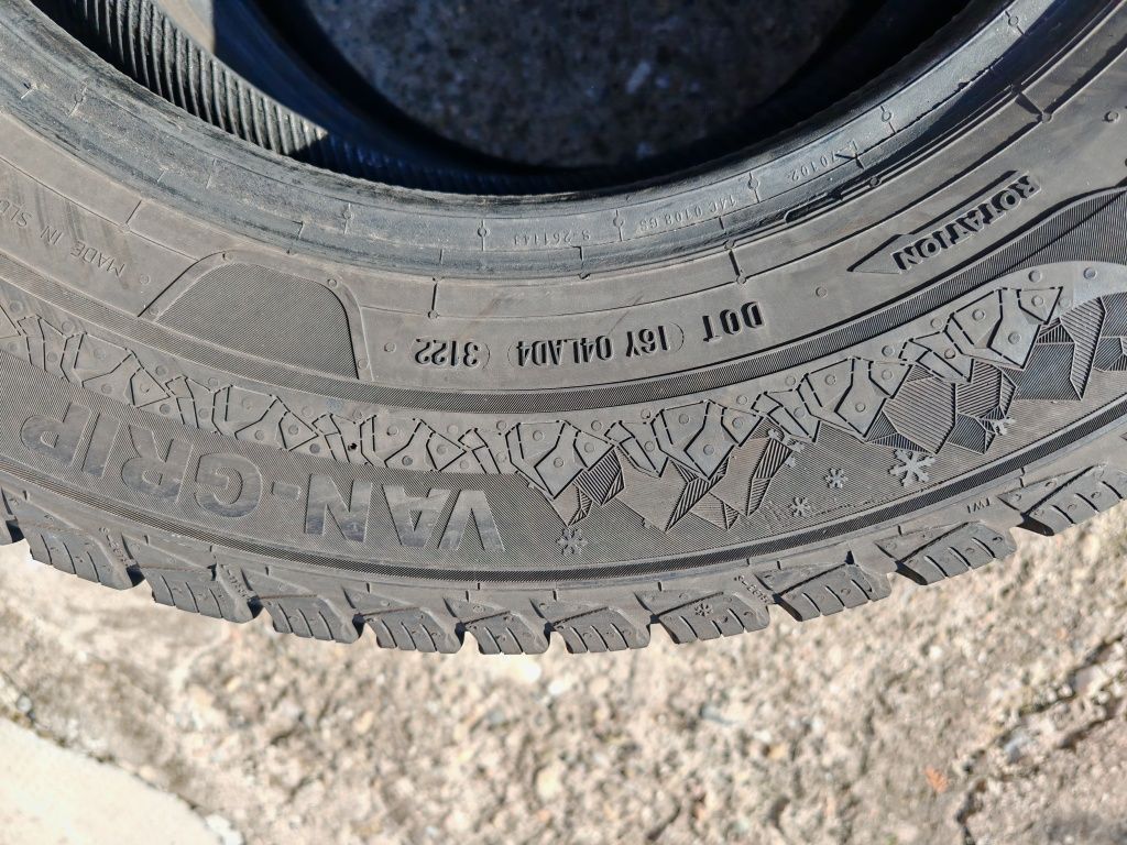 Anvelope iarna  Michelin 235 65 r16c