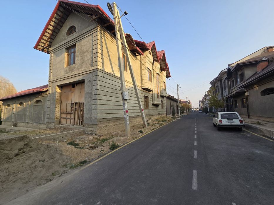 Уй 318м.кв Хасанбой Зенит