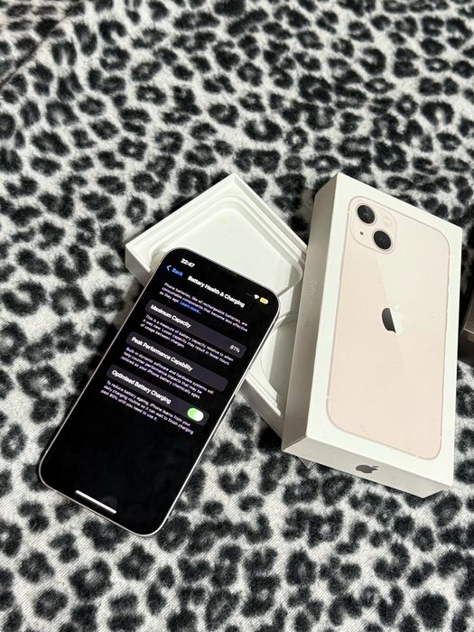 iPhone 13-128GB pink