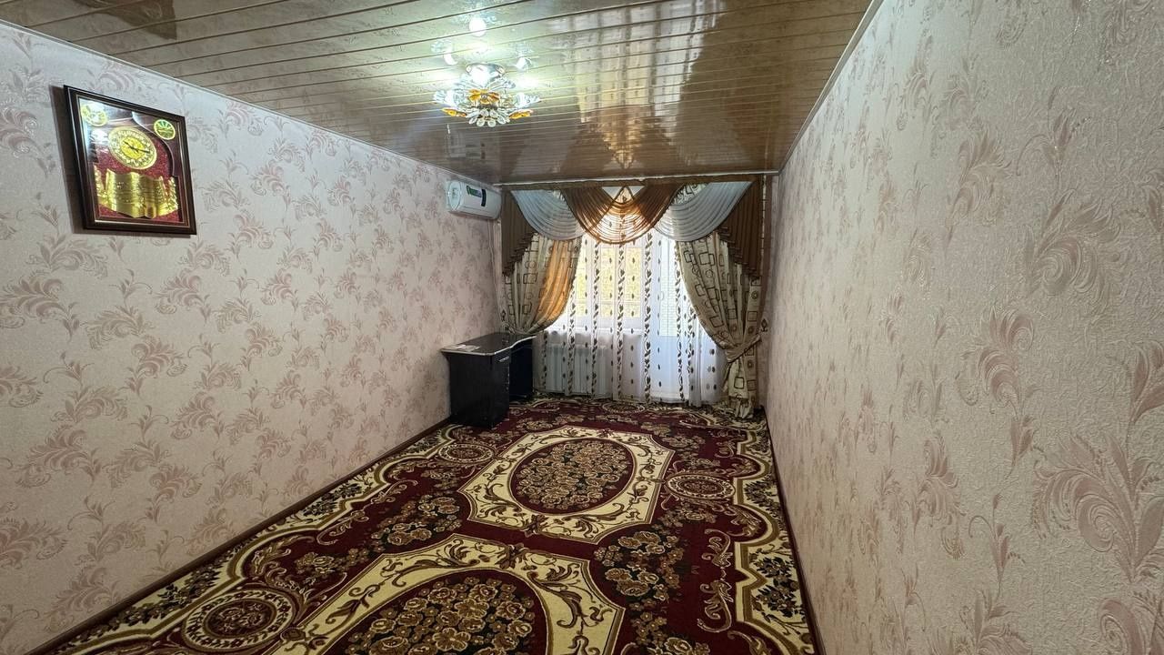 Тезда 1 хонали квартира сотилади