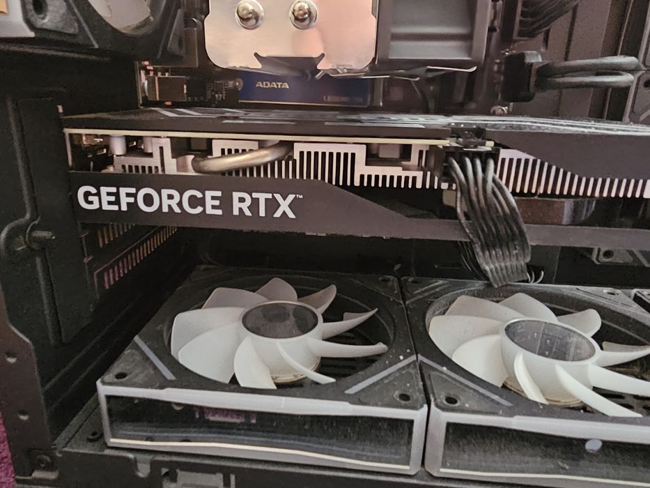 Calculator Gaming rtx 4060 rgb i5 12600 kf