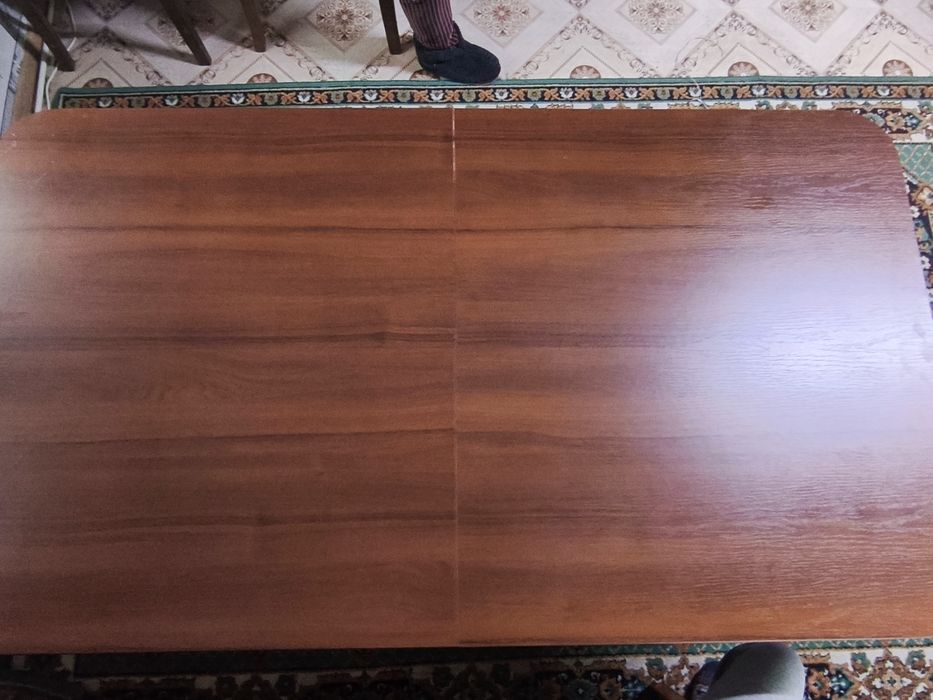 Продам стол раздвижной