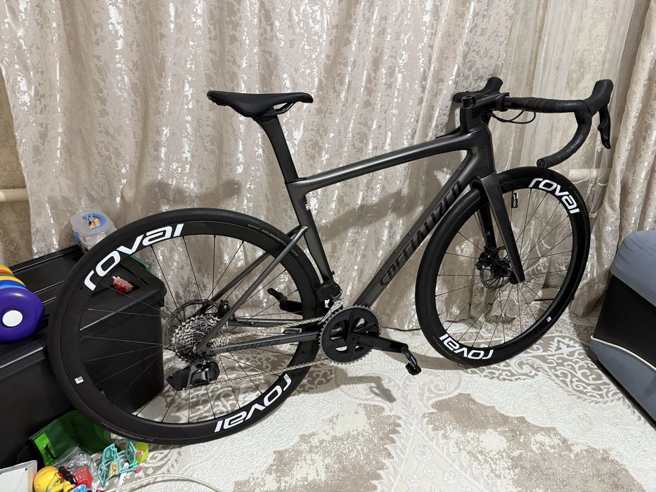 Шоссейный велосипед Specialized Tarmac SL8