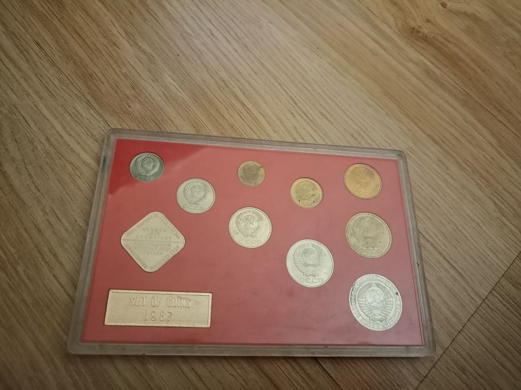 Набор монет 1987 года