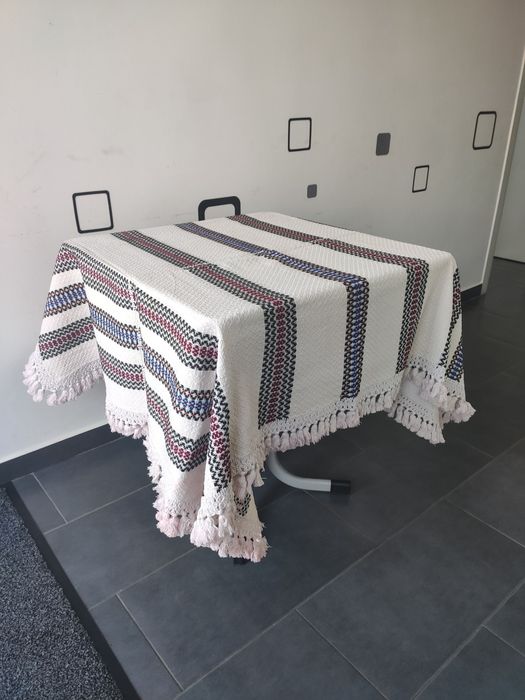 Fata de masa traditionala 150x122 cm