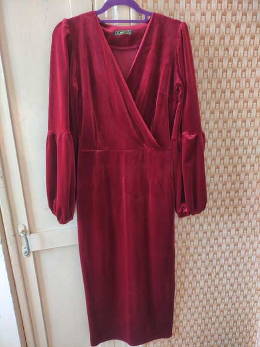 Платье вечернее велюровое