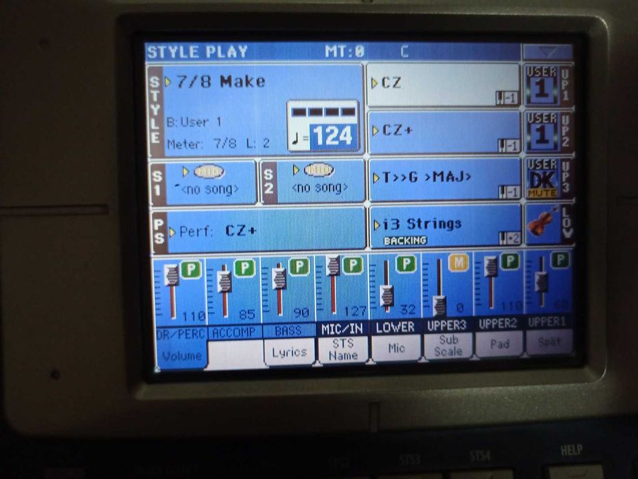 Синтезатор Korg Pa800