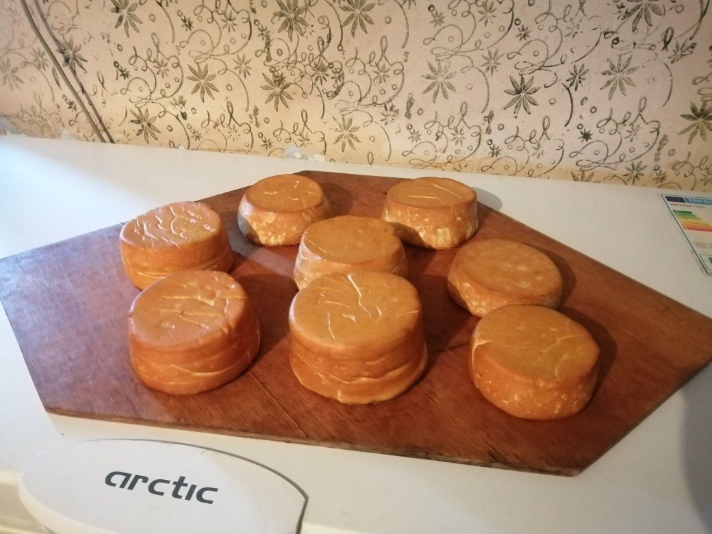 Cașcaval afumat  natural 100% vidat