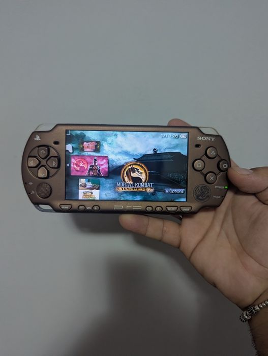 Psp 2004 complet modat cu jocuri