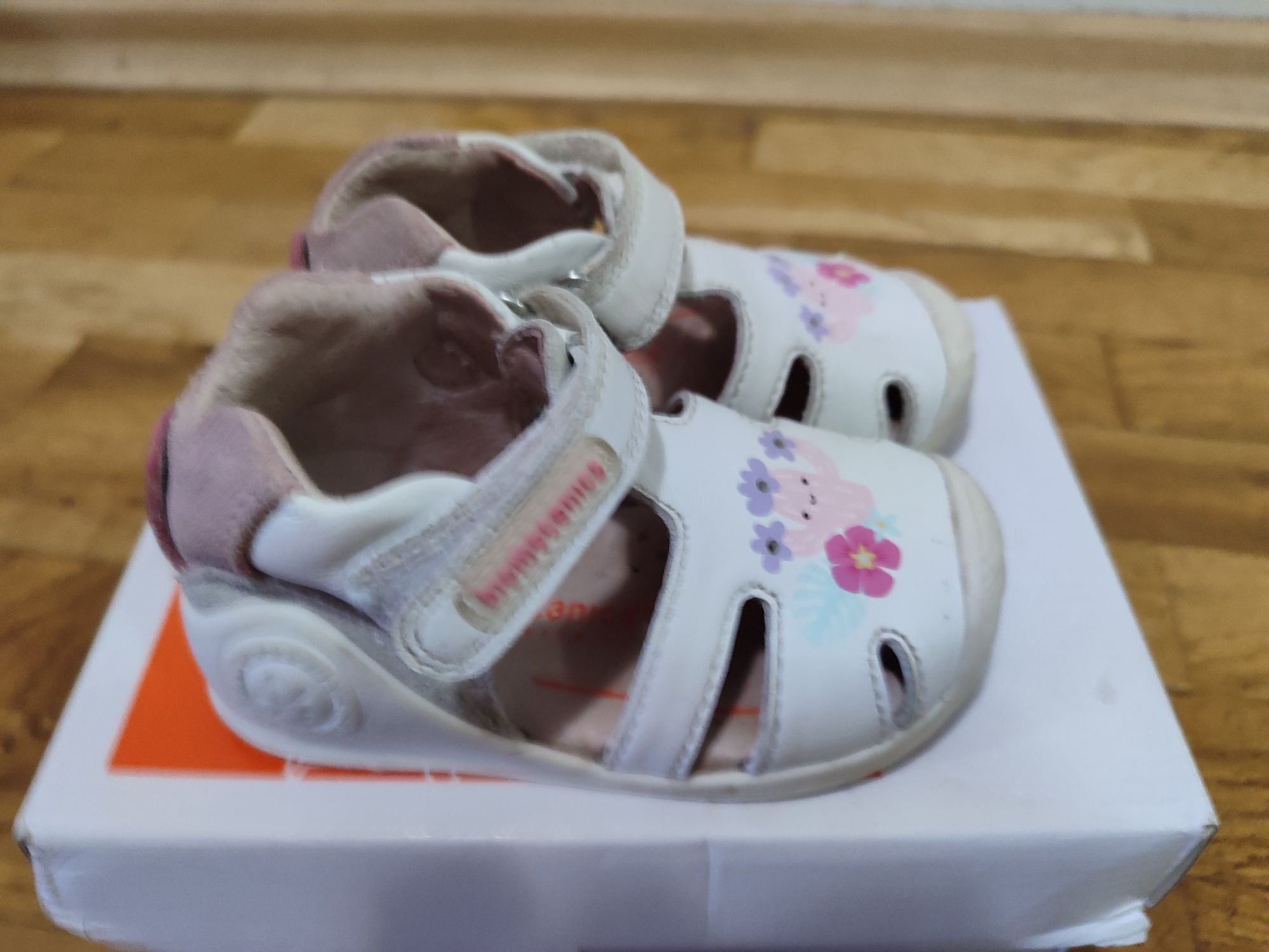Бебешки сандали Biomecanics 19, Chicco