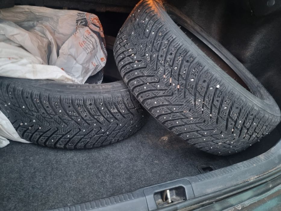 Зимние колёса б/у в хорошем состоянии. Обращайтесь после 18.30