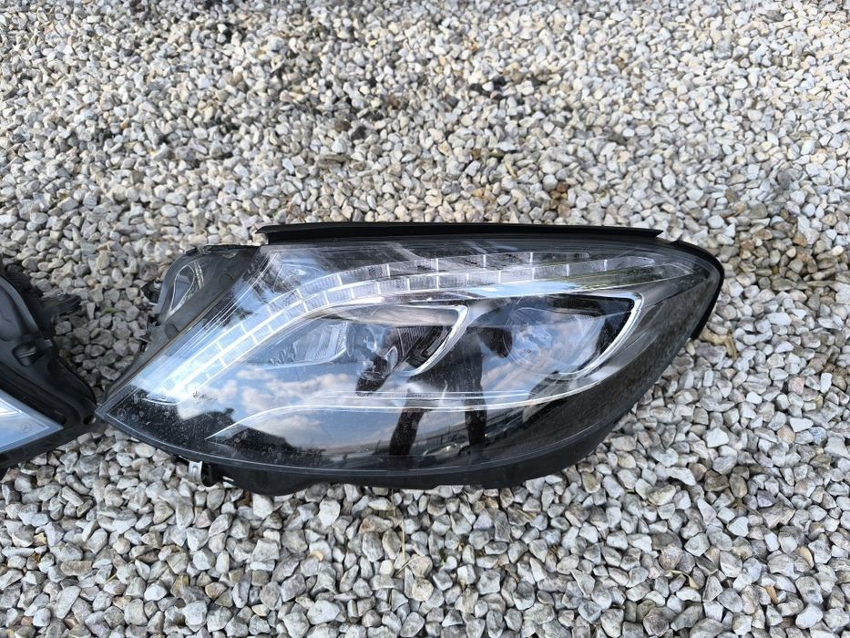 Фарове и Десен стоп за Мерцедес S CLASSE W222