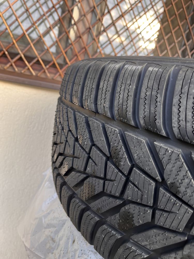 Anvelope NOI Hankook de Iarna 275/45/20