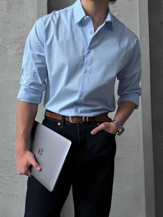 Yigitlar uchun slim fit koylaklar