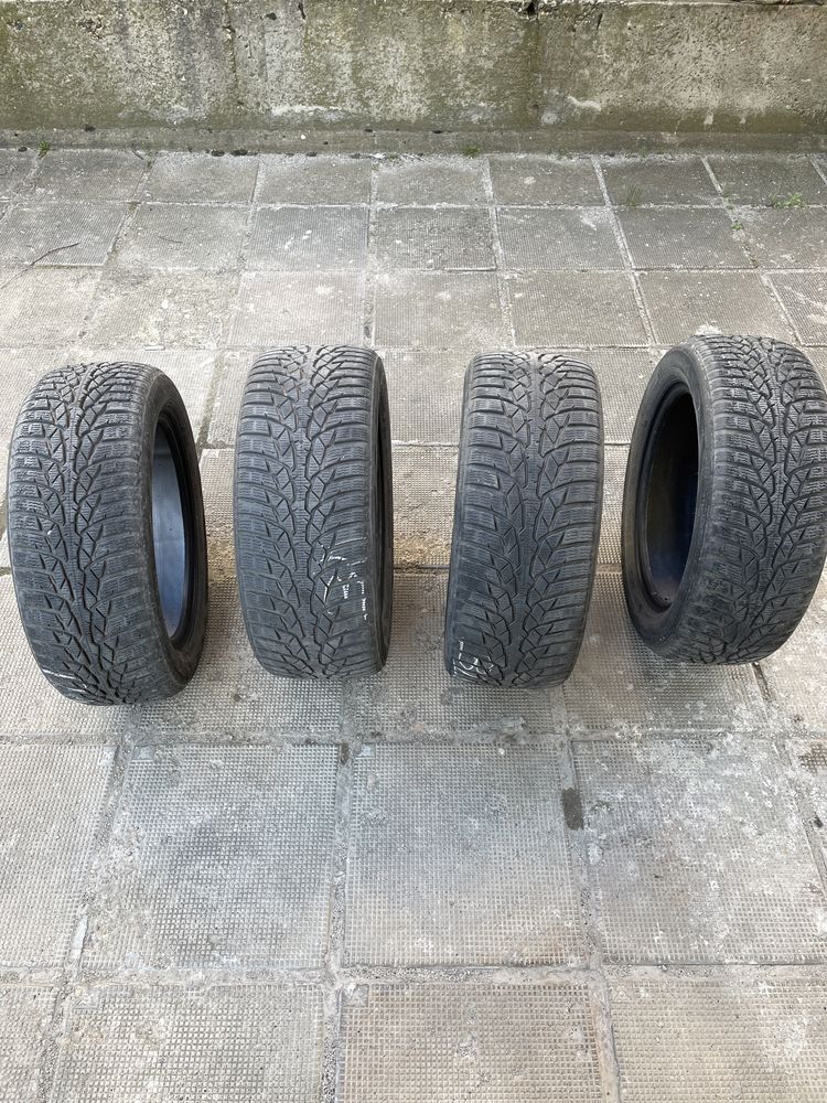 NOKIAN 205/55/16 2 бр. + 225/50/16 2 бр. зимни гуми