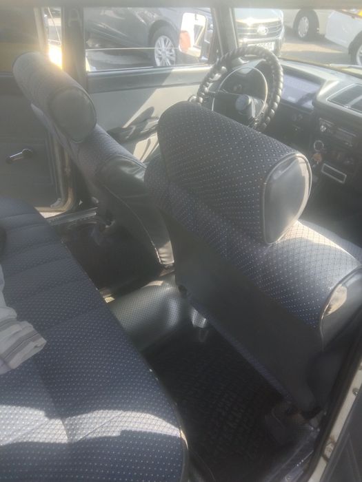 Moskivich kombi sotiladi 1990