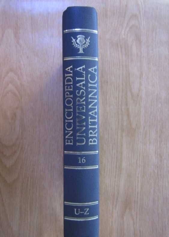 Vând colecția enciclopedia Britannica