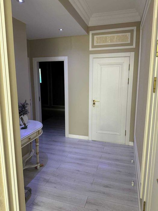 миробод зор локациядан шошилин 4хонали с ремонтом кадастр бор 117м2;