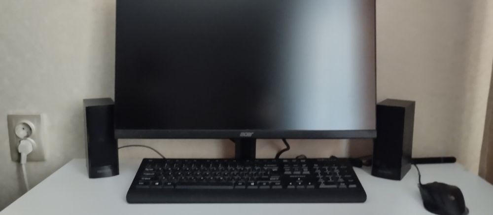 Компьютер  монитор