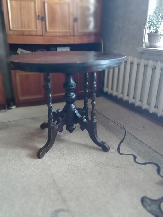 Стол антиквариат