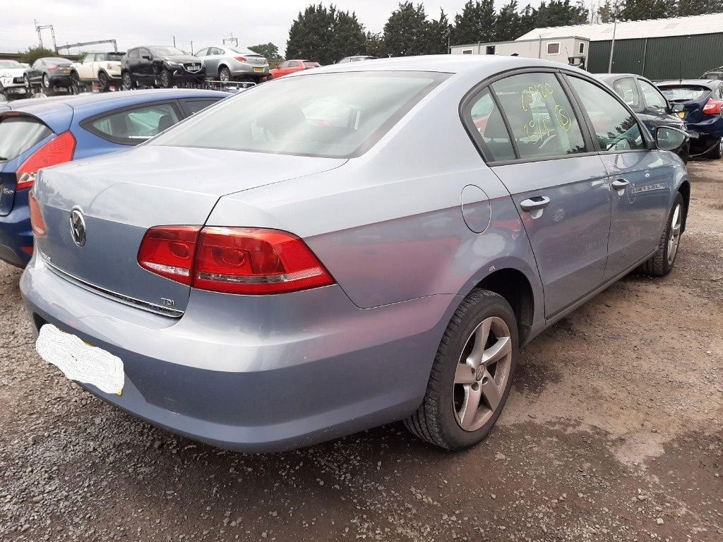 Alternator Volkswagen Passat B7 2011 SEDAN 1.6 TDI
