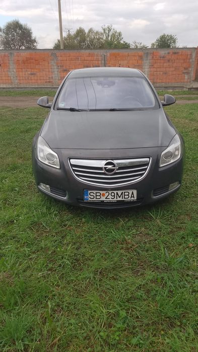 Vand Opel insignia 2013
