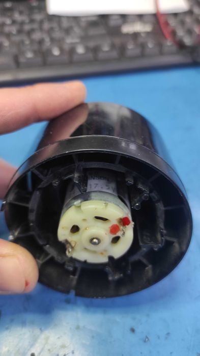 motor 17.5v curent continu turatie mare testat