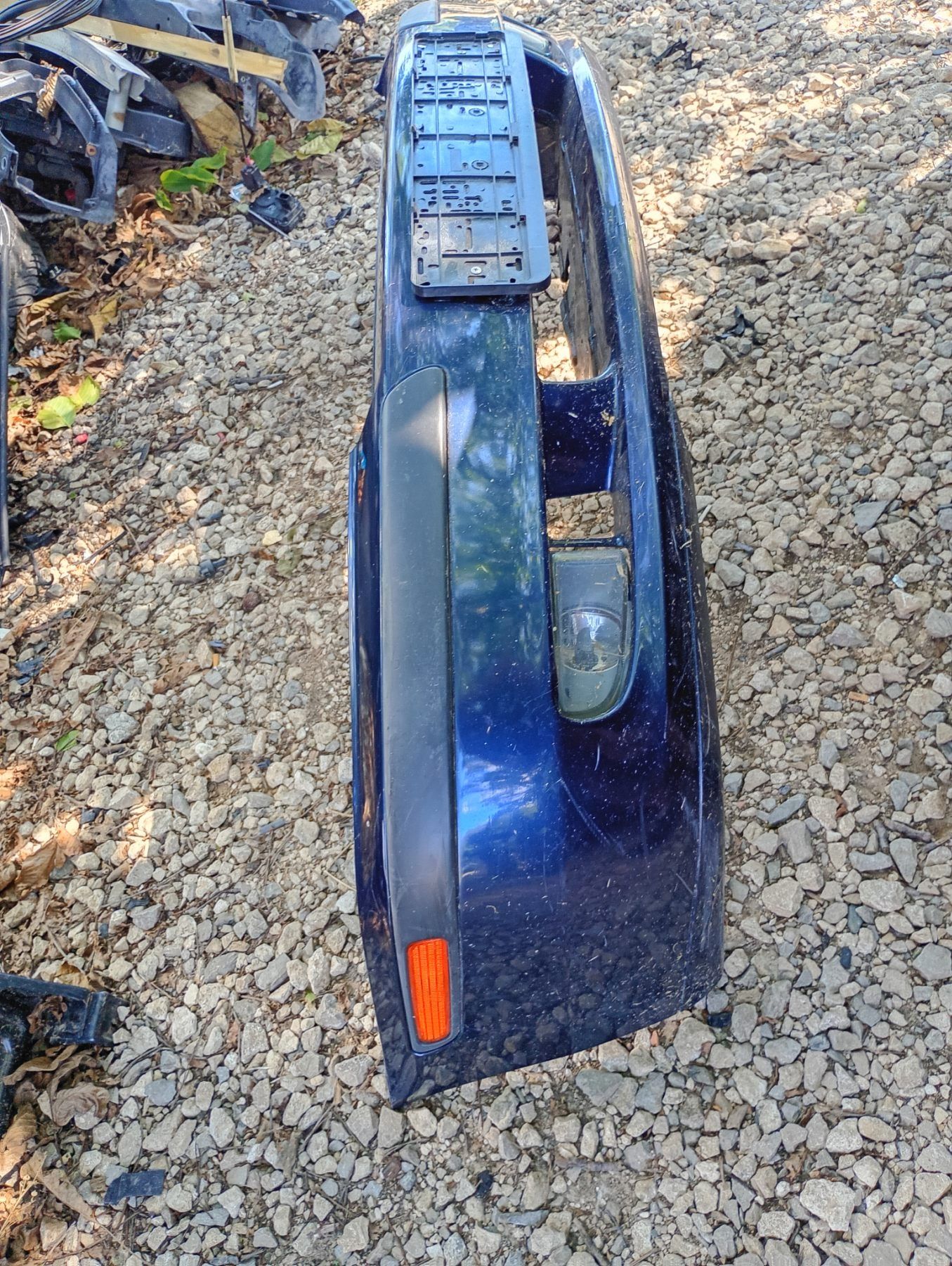 Предна Броня за Volvo V40  2004г