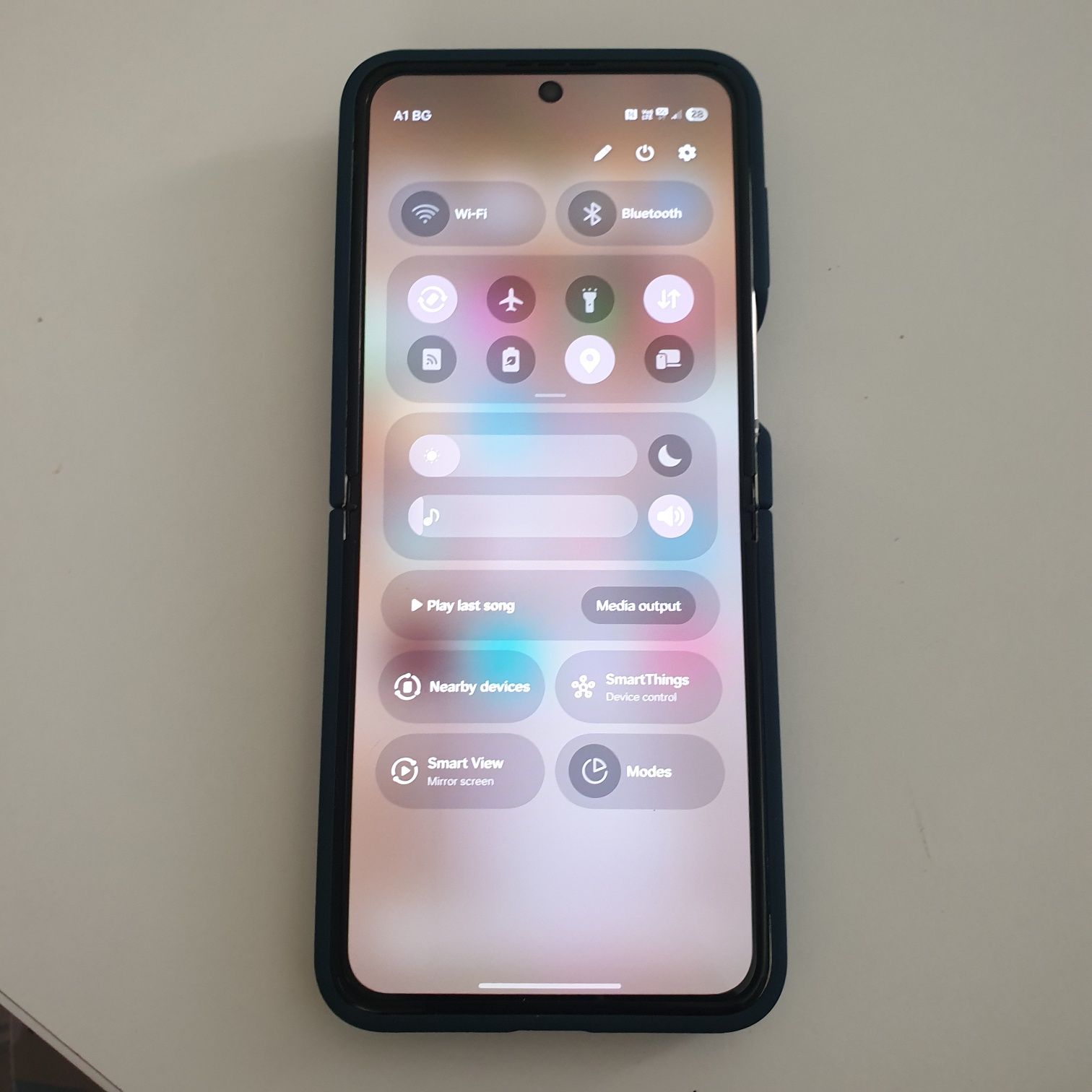Samsung galaxy flip 5
