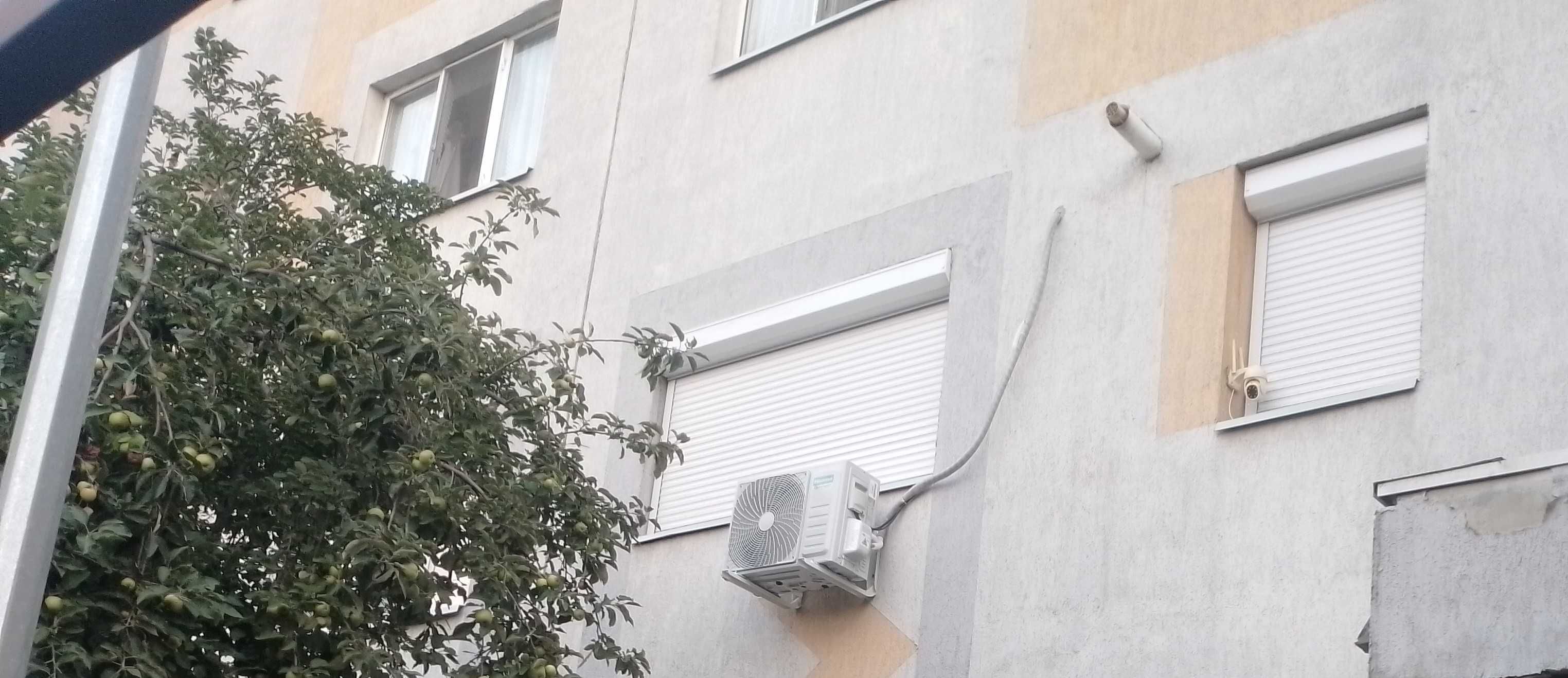 Schimb garsonieră