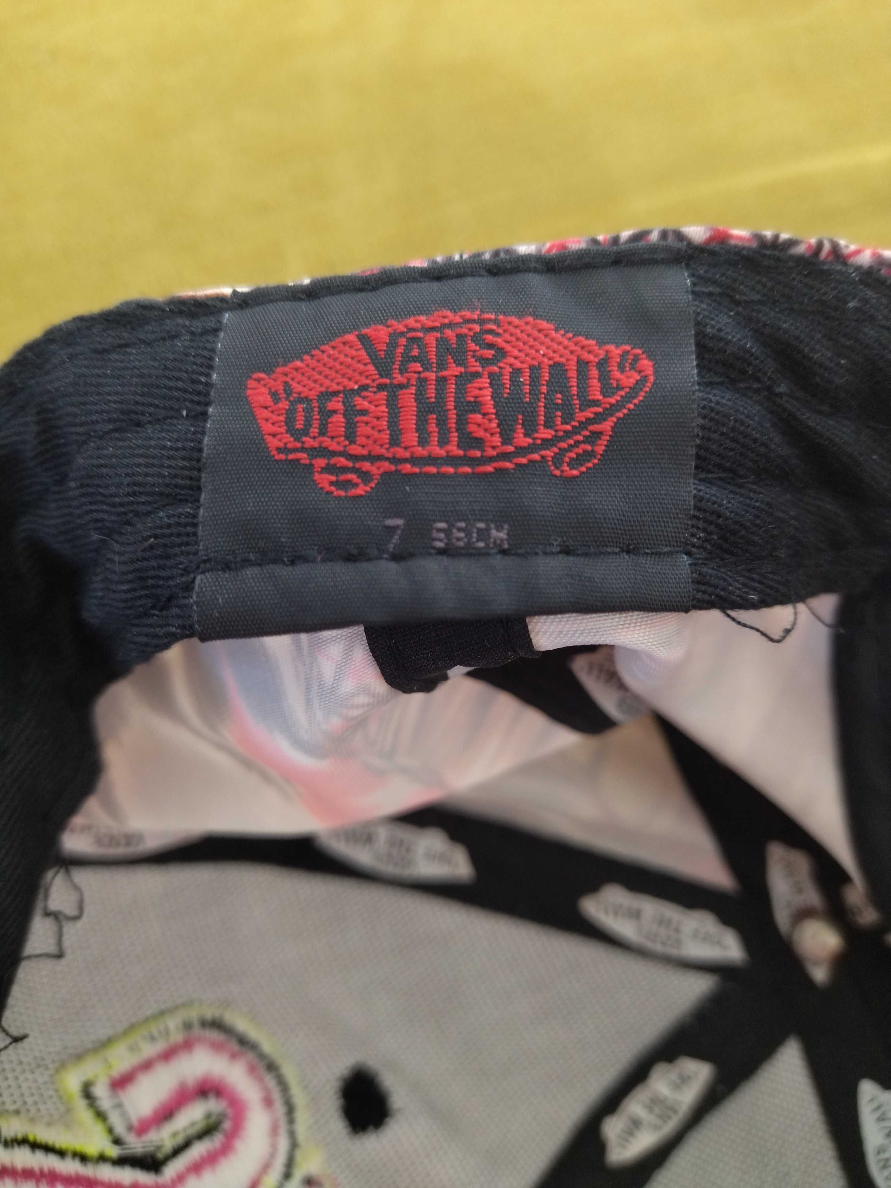 Шапка VANS розова козирка