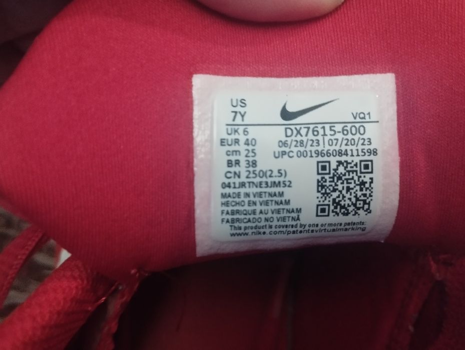 Маратонки Nike 40 номер