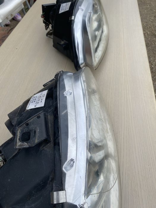 Vand faruri stanga,dreapta Audi A4 2007