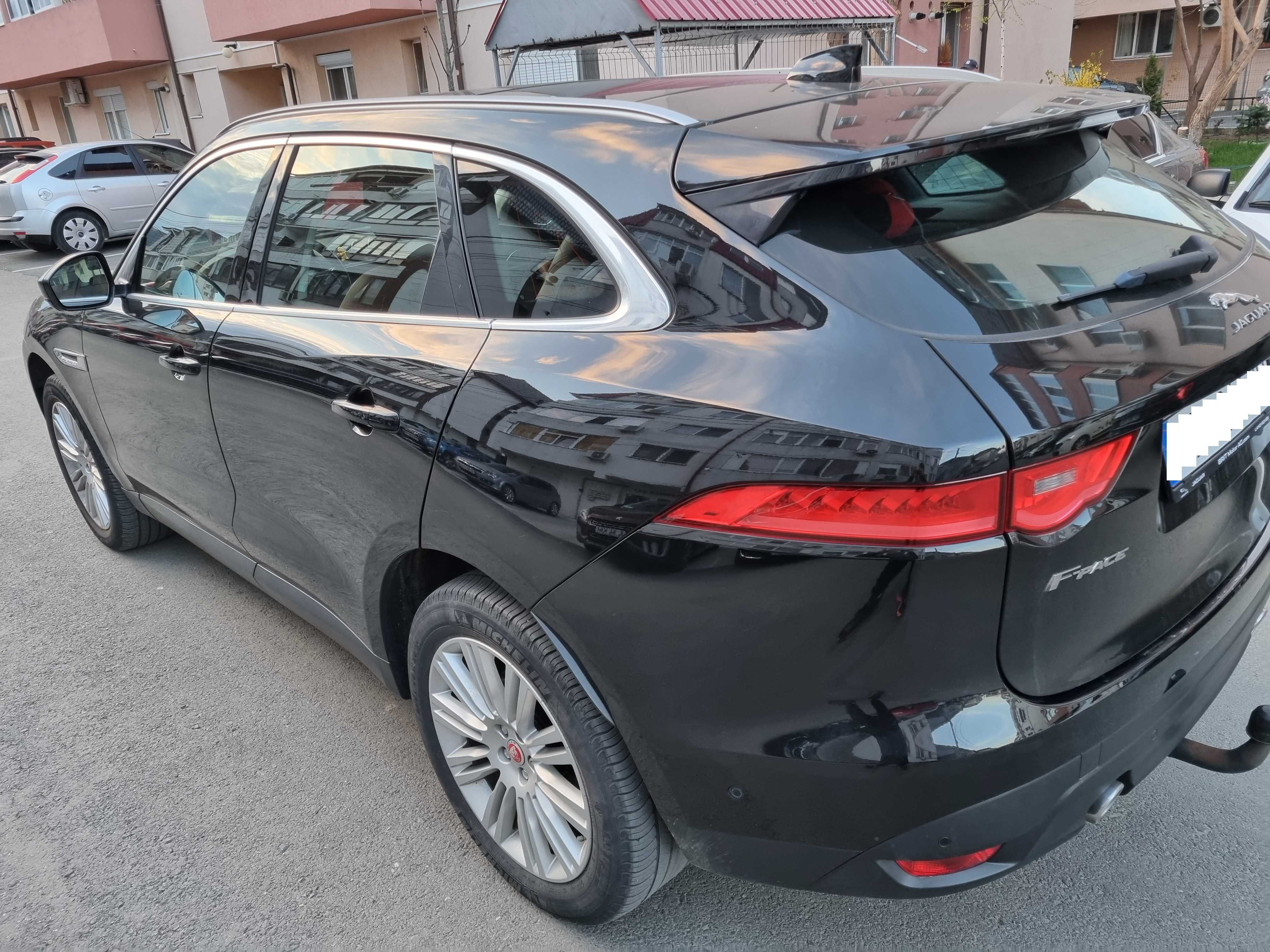 Jaguar F-Pace 3.0 V6 300CP