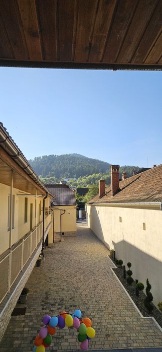 Inchiriez spațiu ultracentral