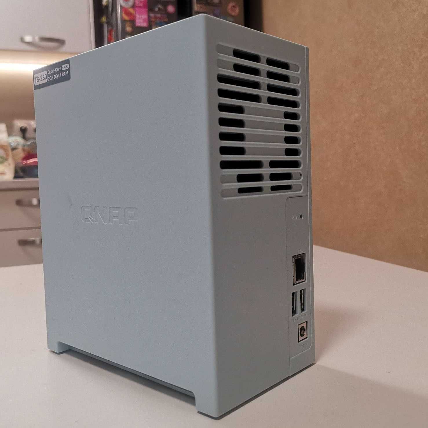 NAS мрежово устройство QNAP TS-230, 2Gb RAM DDR4, 2 bay