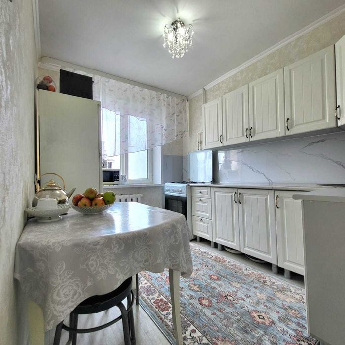 Продам трехкомнатную квартиру рн Строитель Циолковского