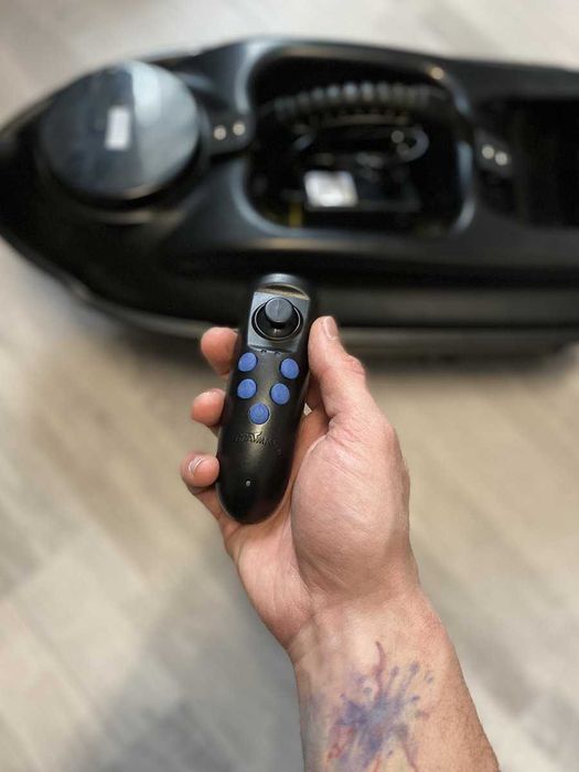 лодка за захранка Boatman actor с добавен автопилот първата генерация