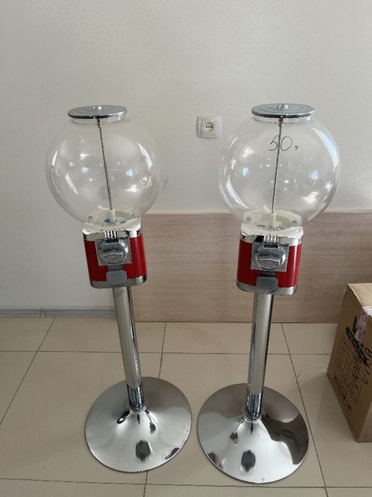 Сагыз сататын аппарат сатылады