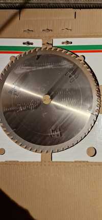 Panza circular de tăiat lemn 335x2.8