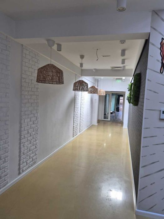 Spațiu comercial de închiriat BD Carol