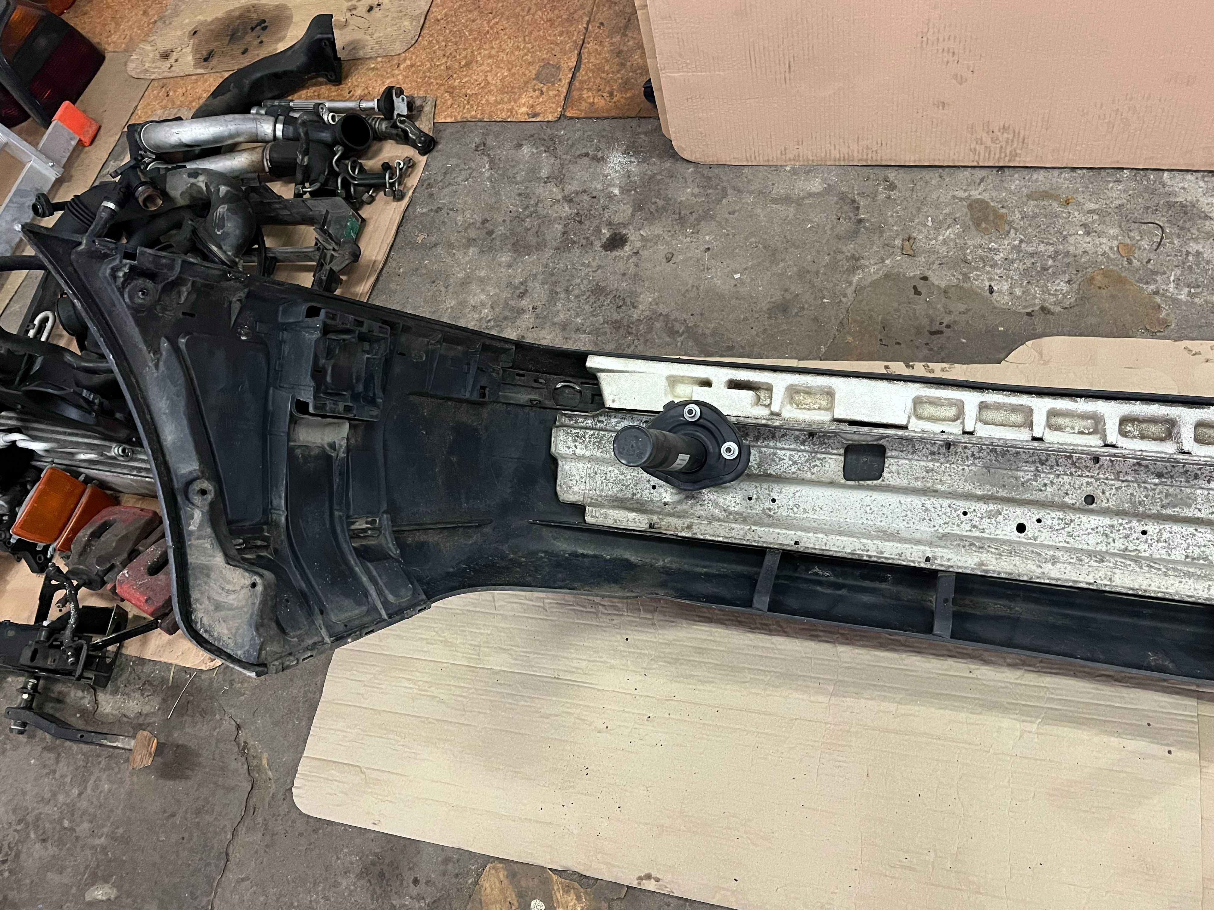 Задна броня за BMW E39 (седан)