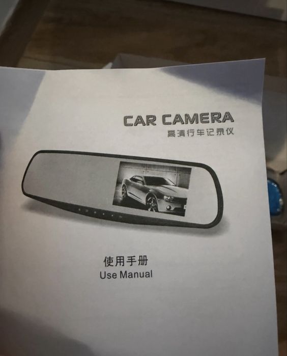 Oglinda retrovizoare cu camera