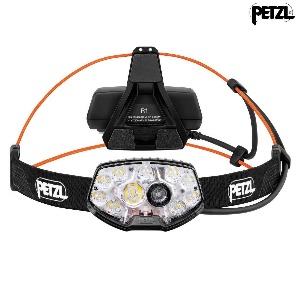 Челник не използван нов Petzl ACTIK CORE 600 зелен червен син сив