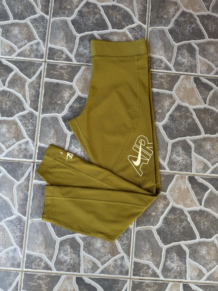 Дамски клин Nike AIR