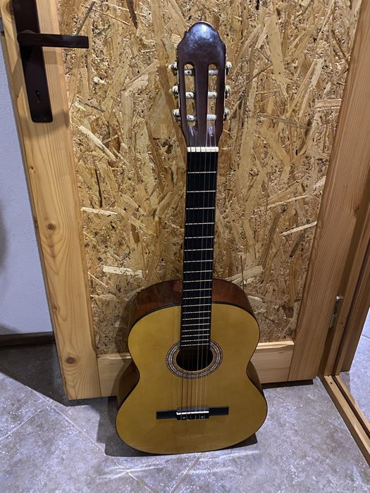 chitară clasica noua