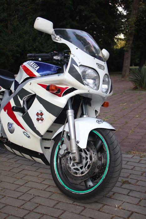 Yamaha FZR600R 1994