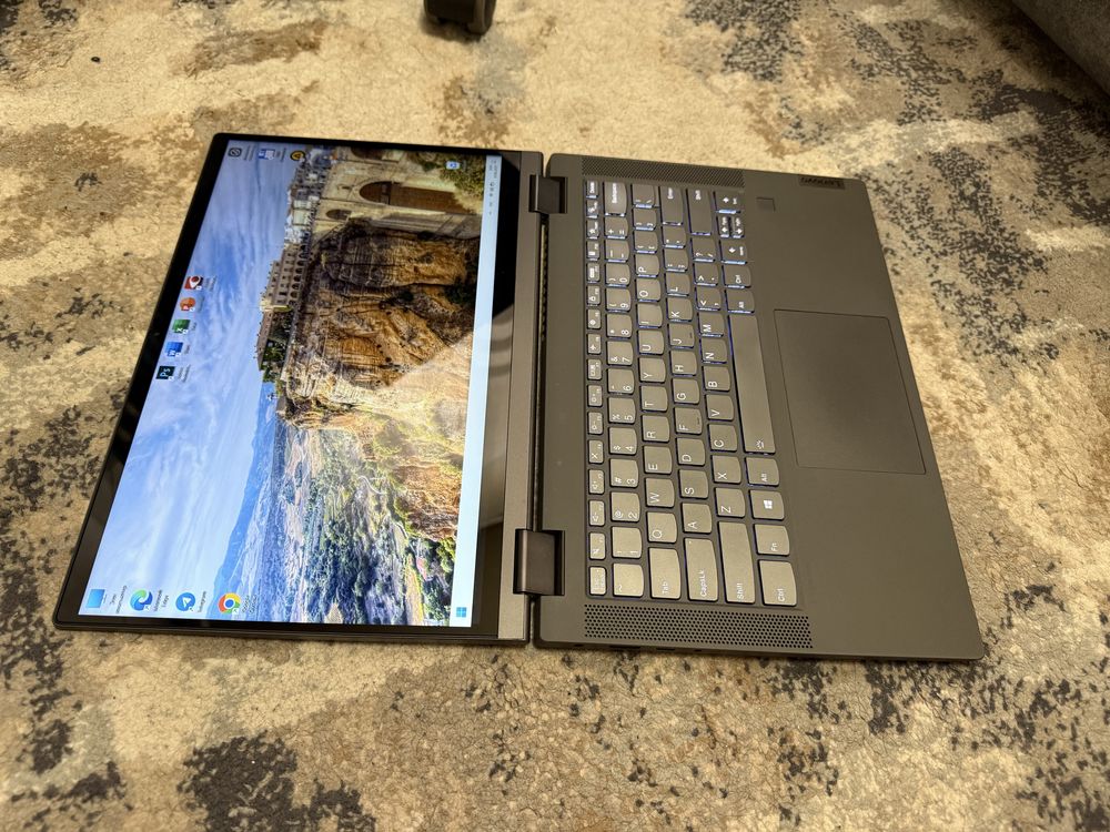 Срочно ! Lenovo Flex x360  IT trading dasturlash ofis bugalteriya
